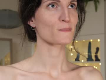 webcam girl yulladao image #8574384