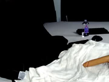 webcam girl dee_waters image #7348783