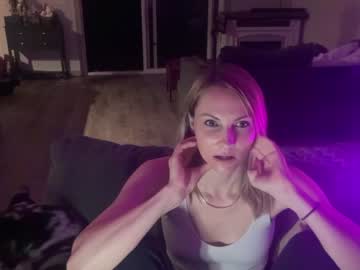 webcam girl kaileeshy image #1592770