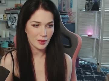 webcam girl evelynclaire image #6057172