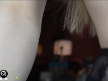 webcam girl bestblondiiecb image #6807640