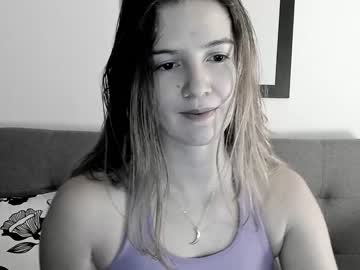 webcam girl cutenataly image #4786995