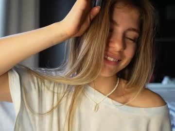 webcam girl passionatepainter image #9176537