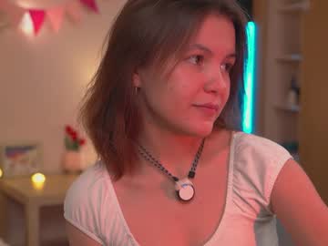 webcam girl tiny_miracle image #8050344