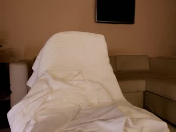 webcam girl hollyextra image #6069409