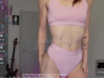 webcam girl petitebrat image #7376734