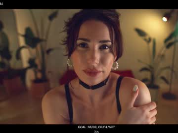 webcam girl provocatrixx image #8918645