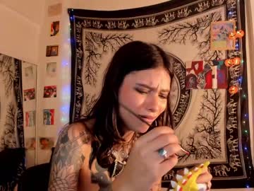 webcam girl alone_together_ image #2924945
