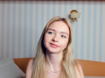 webcam girl h0lyangel image #6119794