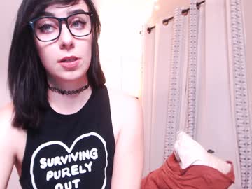 webcam girl eeeveee image #269196
