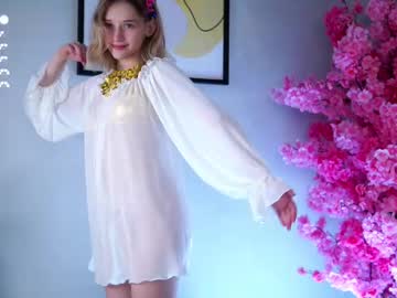 webcam girl taitehambelton image #8918980
