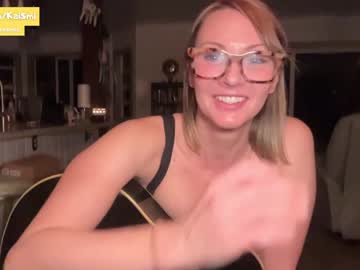 webcam girl kaileeshy image #6654586