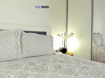 webcam girl intrigueeme image #4619354