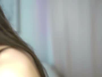 webcam girl peek_in_my_window image #7302971