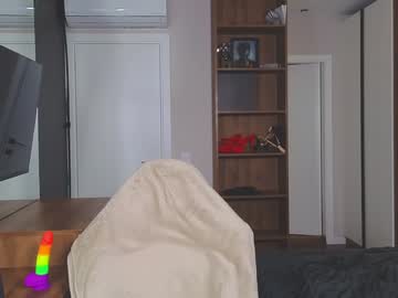webcam girl curvyjules69 image #7604533
