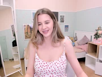 webcam girl vivian_lacroix image #626082
