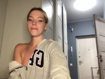 webcam girl angel_from_sky image #2565846