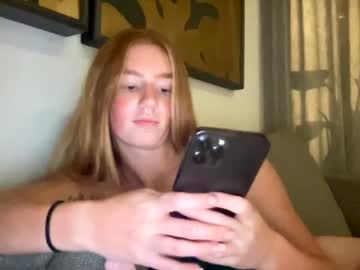 webcam girl kaybrookee image #2804169