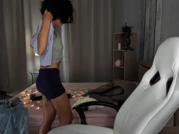 webcam girl ella_flare image #2574401
