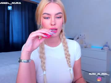 webcam girl 8a8y_nura image #4216620
