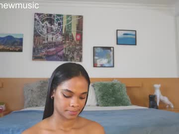 webcam girl camilitasu image #4258206