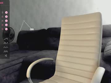 webcam girl tia__moon image #5106712