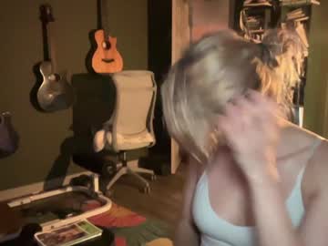 webcam girl kaileeshy image #7402025