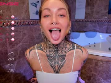 webcam girl nickyneck image #3704556