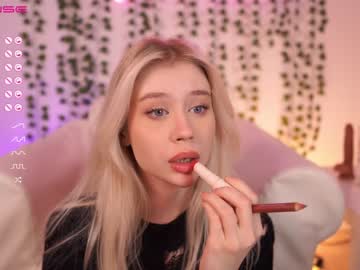 webcam girl shycinderella image #4784001