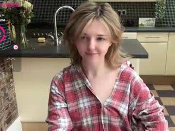 webcam girl lucydelovely image #4004204