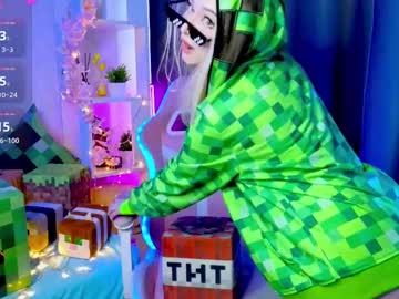 webcam girl flaircorell image #8863991