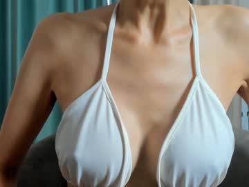 webcam girl laravongrey image #4597876