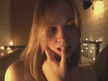 webcam girl bibi_it_is image #3004630