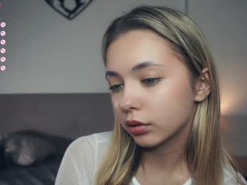 webcam girl mildredgarrett image #8552476