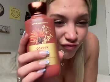 webcam girl lovecayaxo image #6151309