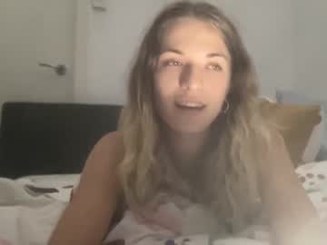 webcam girl lil_miss_naughty image #1221667