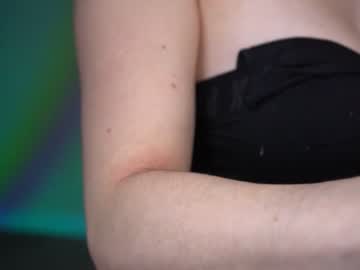 webcam girl artoftease image #1921311