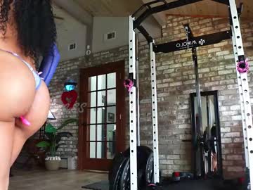 webcam tranny lushianafitness image #9372597