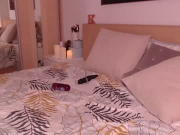 webcam girl karlaowliam image #213763