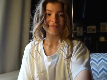 webcam girl passionatepainter image #9048146