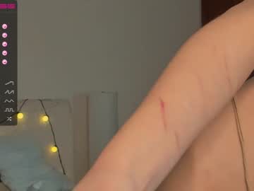webcam girl icyprincesss image #404843