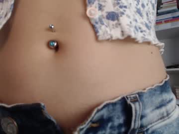 webcam girl eat_mee_out image #2047769