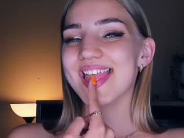 webcam girl ouch_may image #7434079