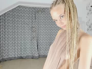 webcam girl infinite_reality image #2252014