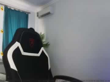 webcam girl small_blondee image #7382860