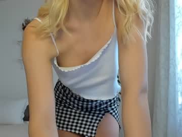 webcam girl rennatha21 image #825734