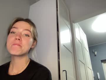 webcam girl angel_from_sky image #4690441