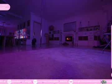 webcam girl hannahjames710 image #3857961