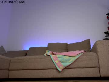 webcam girl naughtyrider69 image #787858