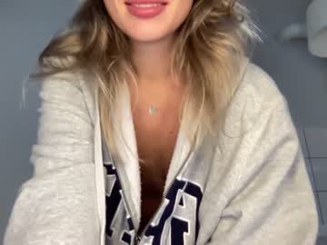 webcam girl angel_from_sky image #5025396